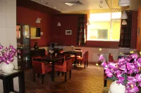 Guantong Modern Hotel (Beijing Qianmen)