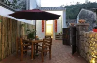 Tiantian Dianji Guesthouse - Villas