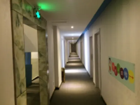 Rucheng Yaoci Themed Inn