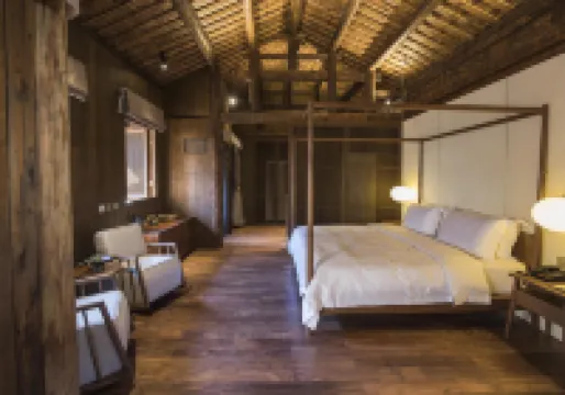 Tsingpu Nanjing Tulou Retreat Hotel di Nanjing