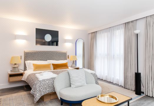 록웰 이스트-타워 브리지