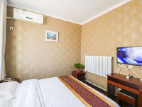 航天商务酒店(咸阳国际机场店) - 尊享商务大床房