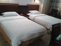 南安泉和大酒店 - 标准双床房