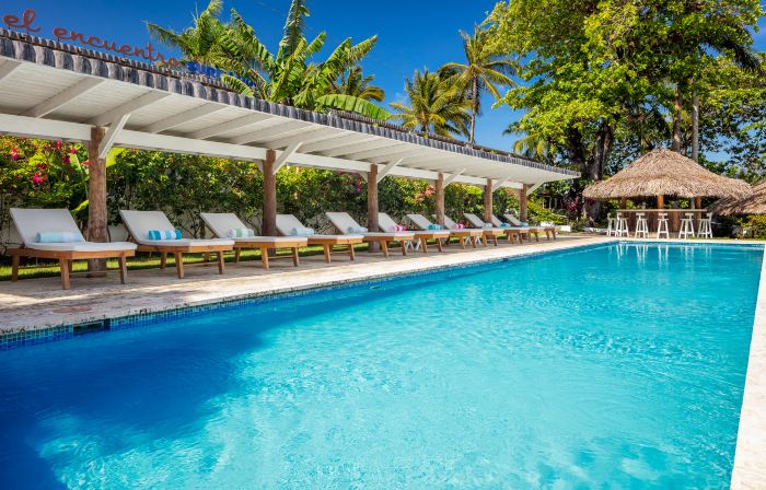 El Encuentro Surf Lodge