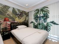 广州欢乐窝艺术主题精品公寓 - 热带雨林双床房