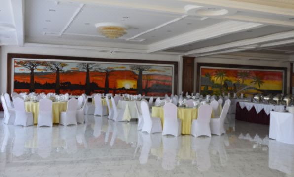 Asia & Africa Hôtel - Housity