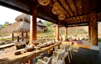 menghaidaqindaokezhan Hotels in Menghai