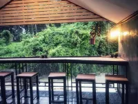 Thansila Resort Hotel a Ranong