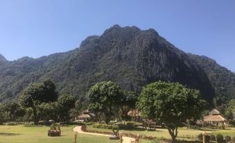 Champathong Garden Resort