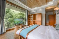 Floral Hotel·Longshengyue Shangshanshe Hotel(Longji Terrace Jiulong Wuhu Observation Deck)