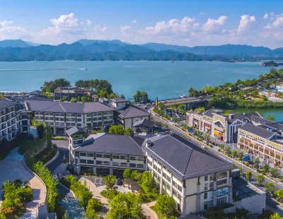 홍팅 인터내셔널 호텔 멍구탕 문화공원 주변 호텔