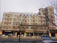 Xin'gang Fashion Hotel