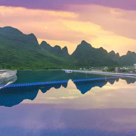 Liangsu Shili Jiangshan Hotel (Yulong River)