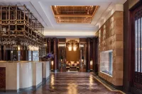 HUAQING PALACE RESORT & SPA