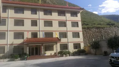迭部龍江緣賓館（科布村店） 臘子口戰役紀念碑附近的飯店
