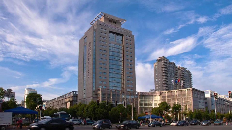 Sunny Hotel
