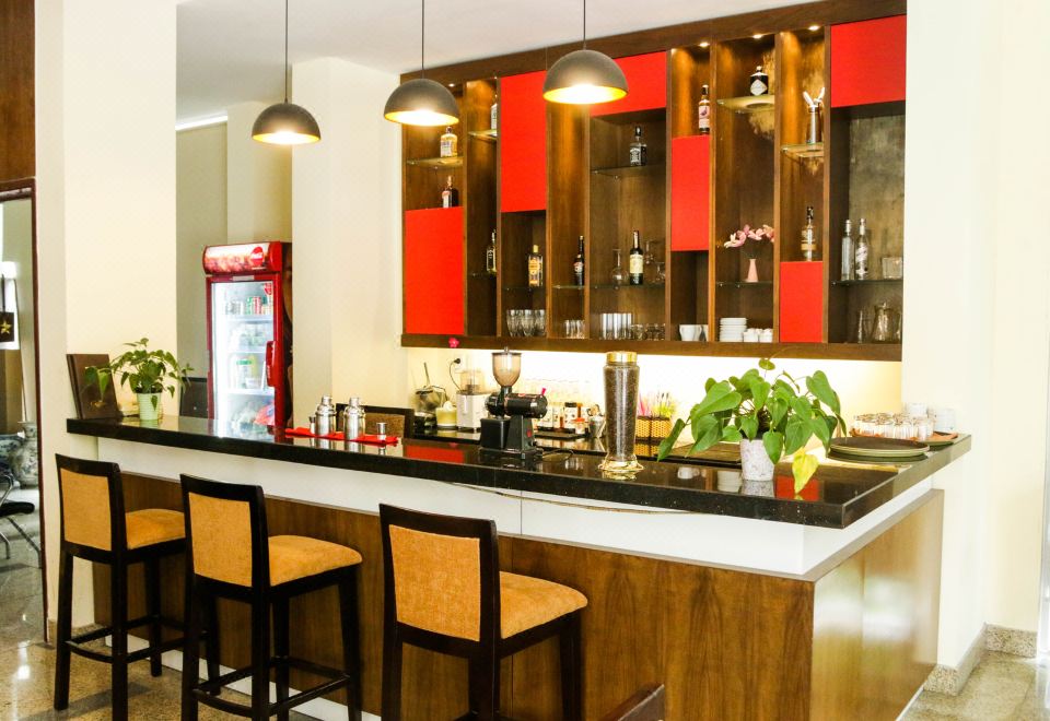 TQT Hanoi Hotel Over view