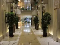 Jinjue Boutique Hotel (Harbin Haxi Wanda Plaza) Hotel dekat Stasiun Kereta Harbin Barat