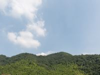 莫干山紫燕山居客栈 - 阳台大床房