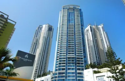 Chevron Renaissance - HR Surfers Paradise Hotels in 