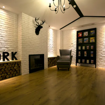 York Hotel Отели рядом с достопримечательностью «Лесной парк Да-Ан»