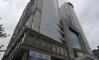 Coke Apartment (Fuzhou Civil Aviation Square)