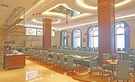 Suitetrails - Heihe Yinjian Hotel