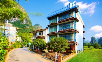 Floral ·Yangshuo For Love (Shili Gallery Yulong River)