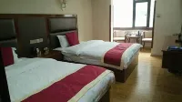 Xinhua Hotel Hotels in Downtown of Xiaojin County