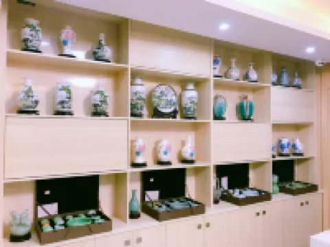 HUIHE Sailaton Hotel (Zunyi Xinpu Linda Food City)