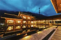 Hailuogou Gudao Yard Các khách sạn ở Lô Định