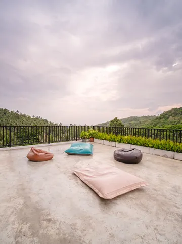 รูปภาพของเดอะ เดียร์ลี่ เกาะเต่า โฮสเทล