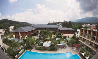 Anning Hot Spring Hotel Conference Center