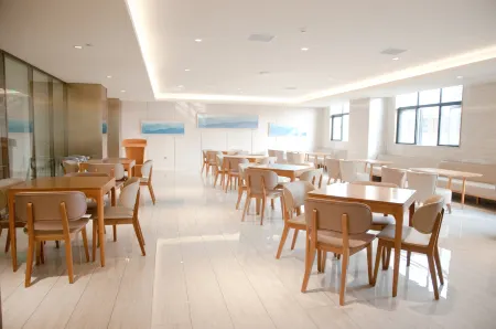 JI Hotel (Suzhou Luzhi Old Town) Отели рядом с достопримечательностью «Wansheng Rice Merchants»