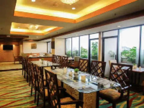 Planet Holiday Hotel & Residence Hotels in Batu Ampar