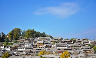 Jiuqi Fuxiang Inn (Lijiang Ancient City Dashuiche Branch)