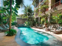 Akana Boutique Hotel Hotels near Pengembak Beach