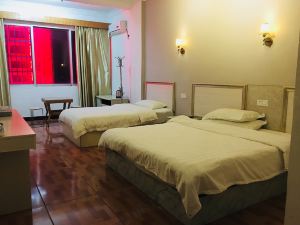 Lingxing Business Hotel (Guilin North Railway Station)