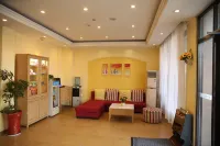 Homeinn (xiguankou store, Fuxi street, Dayun Road, Quwo) - 2-Star