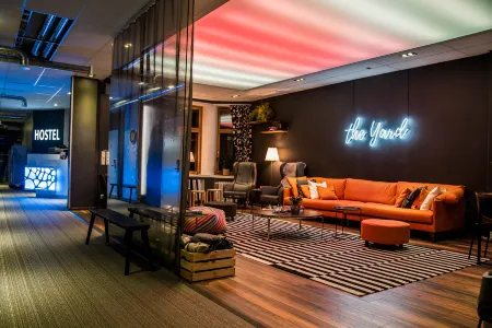 The Yard Hostel Отели рядом с достопримечательностью «Национальная библиотека Финляндии»