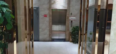 Rongjiang Qingqing Hotel (Cunchao Football Field)