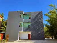 Earth Hotel of Yuanmou Hotels near Wumao Earth Forest Scenic Area