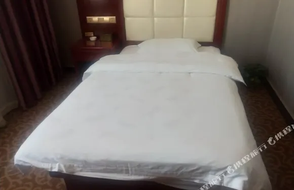 烏拉特後旗途悦快捷酒店