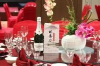 Maple Aroma Valley Hot Spring Resort Hotel - Quầy bar