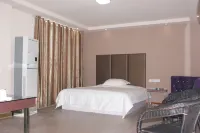 Jiayi Hotel (Heze Dingtao Bus Station)