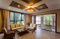 Tangchi Hot Spring Resort Hotels in Yingcheng