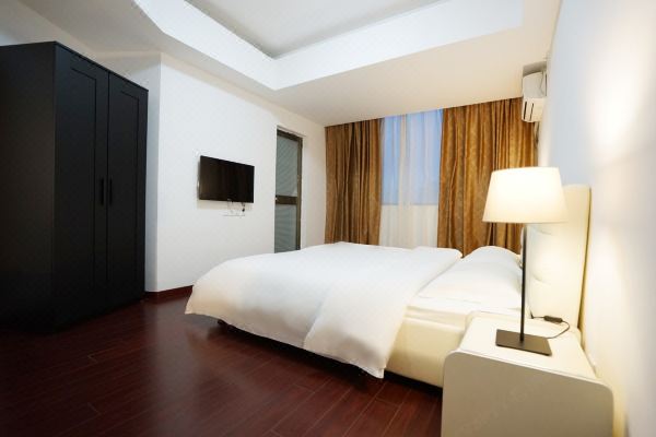 素居酒店式公寓(上海新国际博览店)