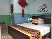 三亚吉安家庭旅馆 - 阳光温馨大床房