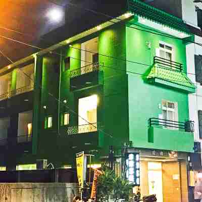 墾丁津津音樂客棧 Hotel Exterior