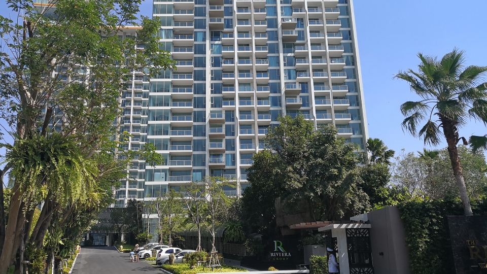 The Riviera Wongamat Apartment
